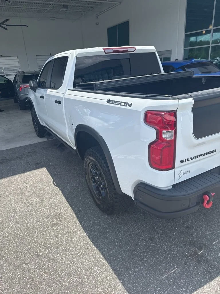 Used 2024 Summit White Chevrolet ZR2 image 2