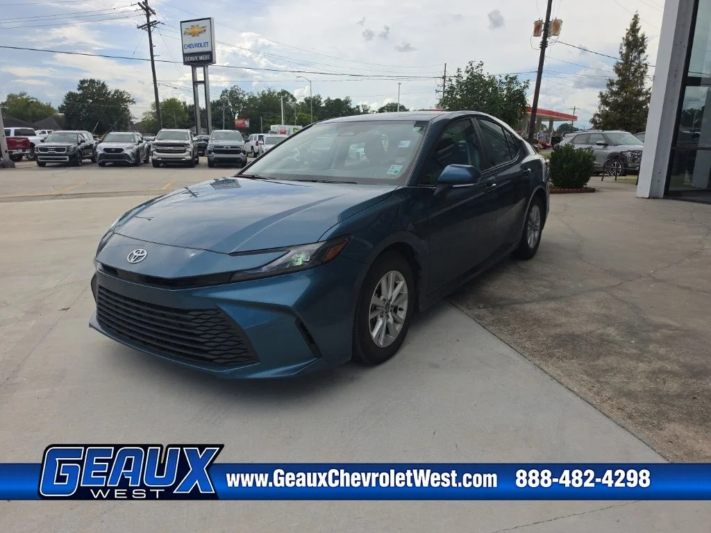 Used 2025 Blue Toyota LE image 3