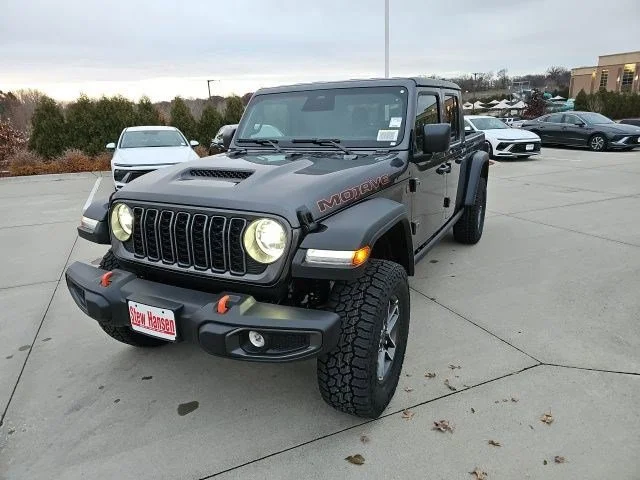 2026 Jeep Gladiator Mojave Auto's photo