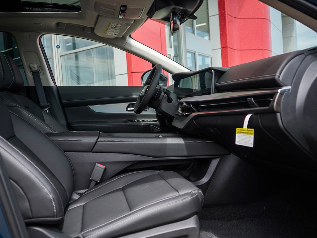 2025 Nissan Murano SL - Photo 11