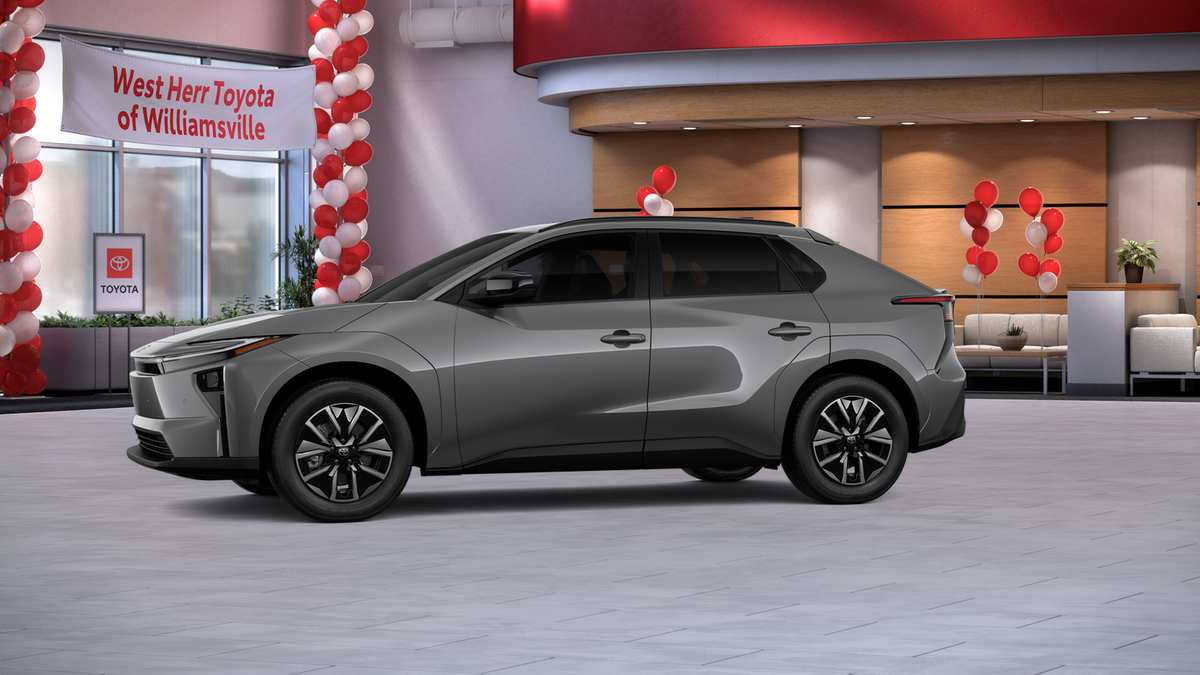 2026 Toyota bZ XLE - Photo 16