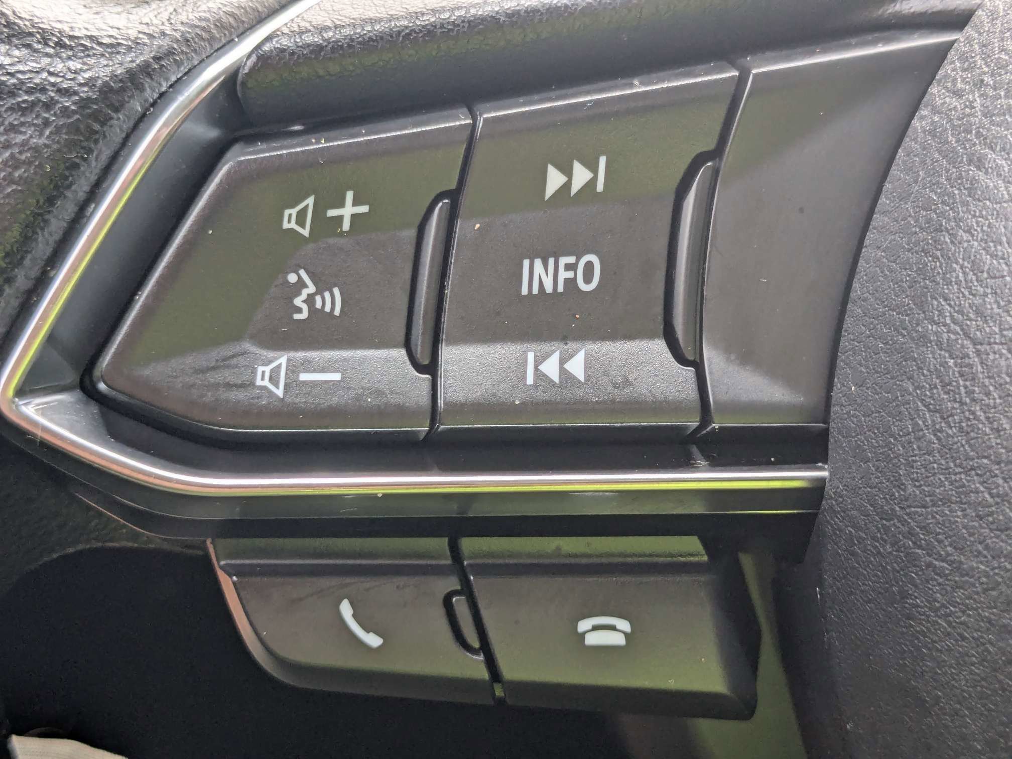 Used 2021 Jet Black Mica Mazda Sport image 30