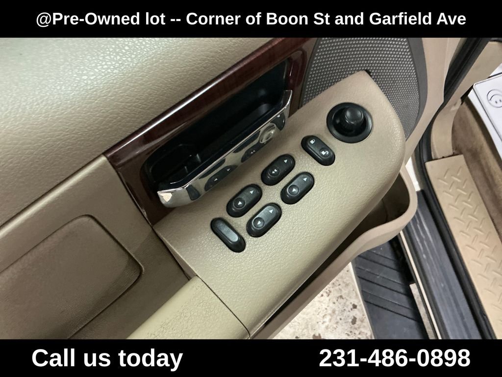 Used 2007  Ford XLT image 15