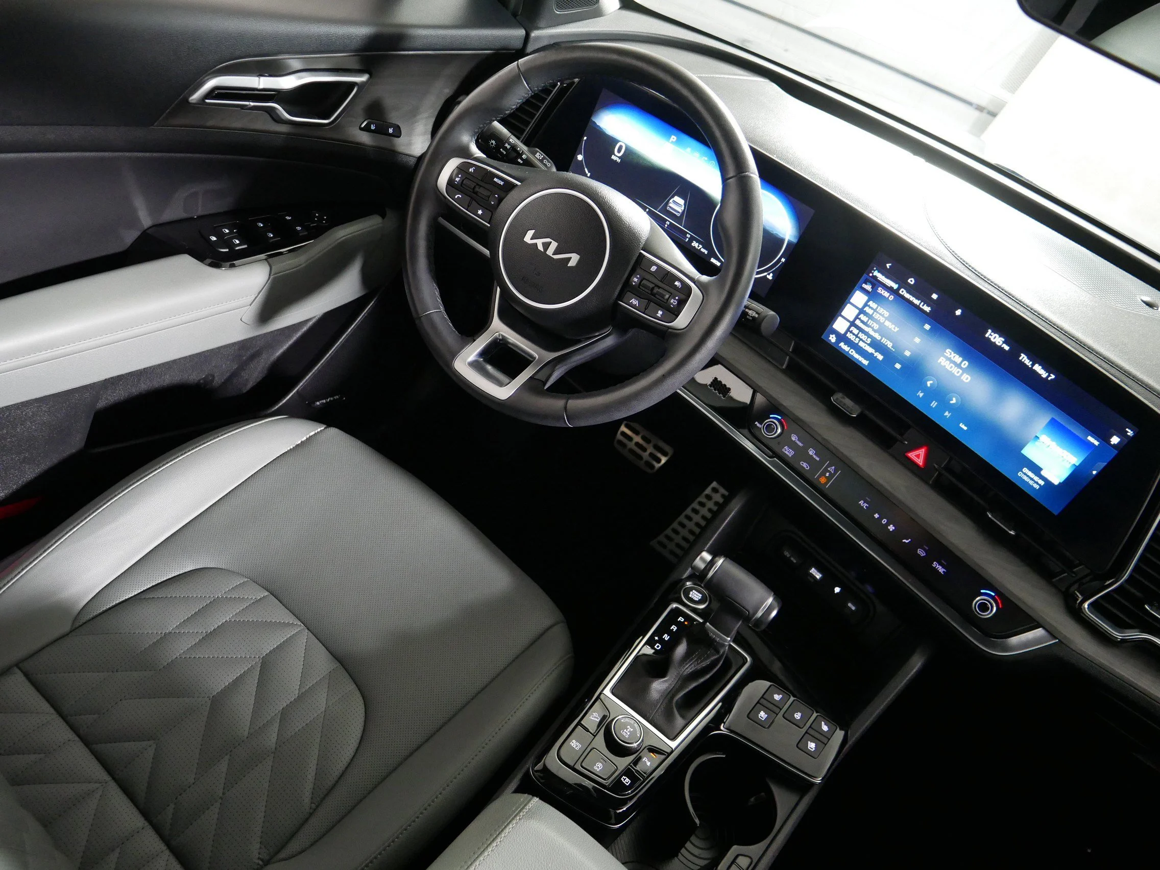 Used 2023 Ebony Black Kia X-Pro Prestige image 9