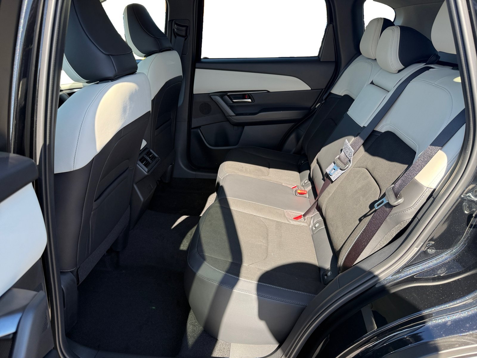New 2026 Jet Black Mica Mazda 2.5 S Select image 16