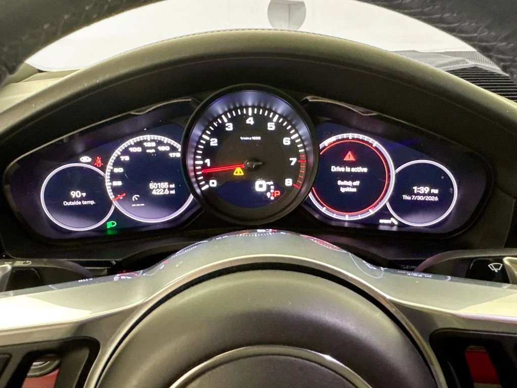 Used 2022 White Porsche Base image 12