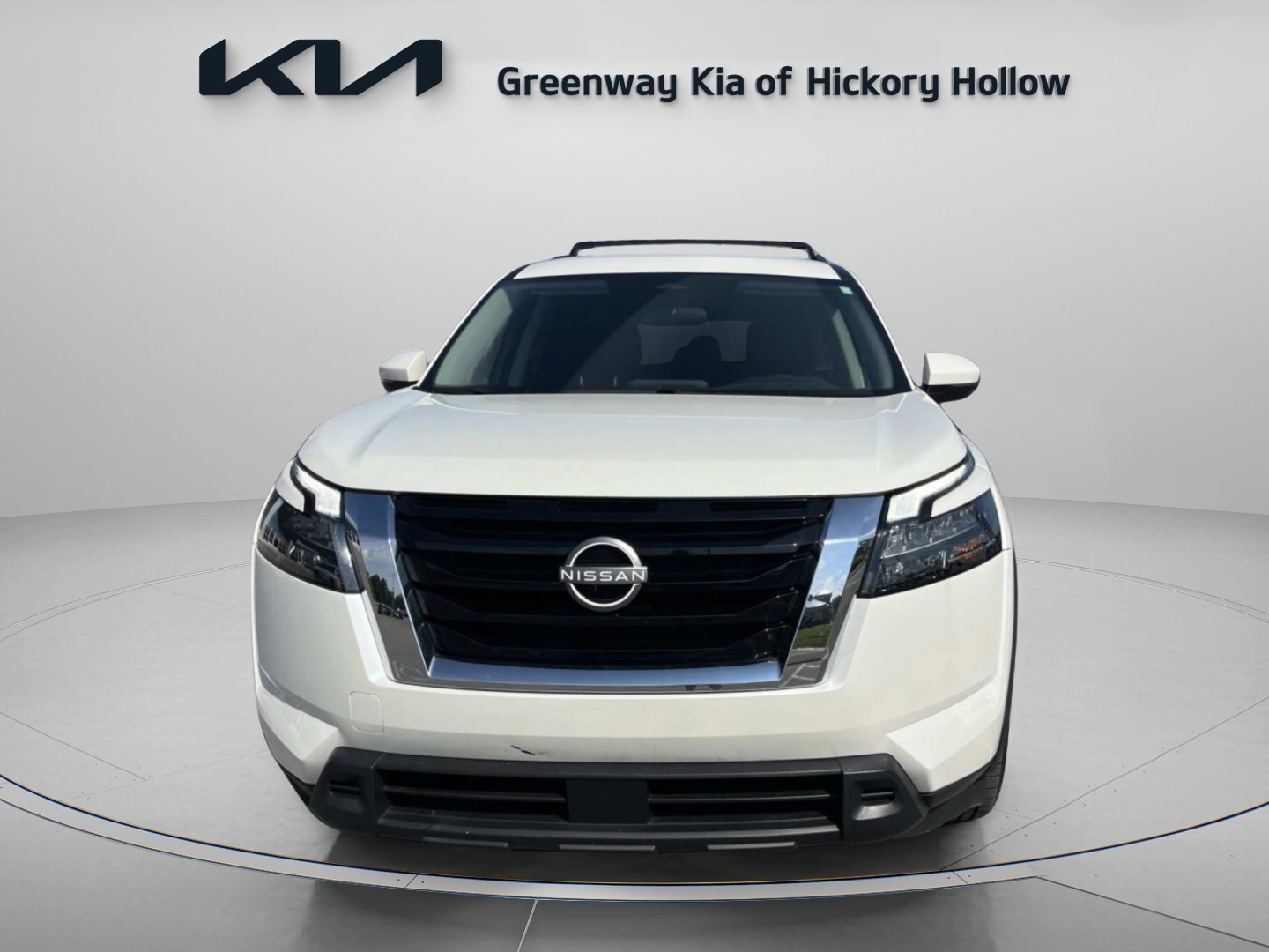 Used 2023 Pearl White Tricoat Nissan SV image 2