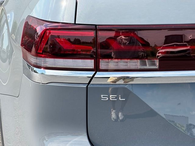 New 2026 Pure Gray Volkswagen SEL Premium R-Line image 16