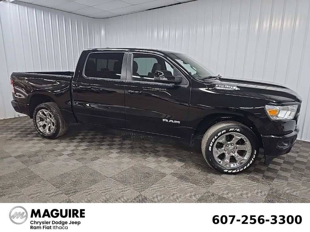 2023 RAM 1500 Big Horn/Lone Star 4x4 Crew Cab 5'7's photo
