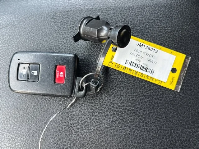 Used 2018  Toyota TRD Sport image 40
