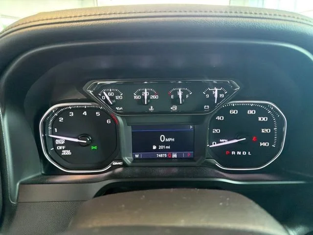 Used 2021 ONYX BLACK GMC SLT image 4