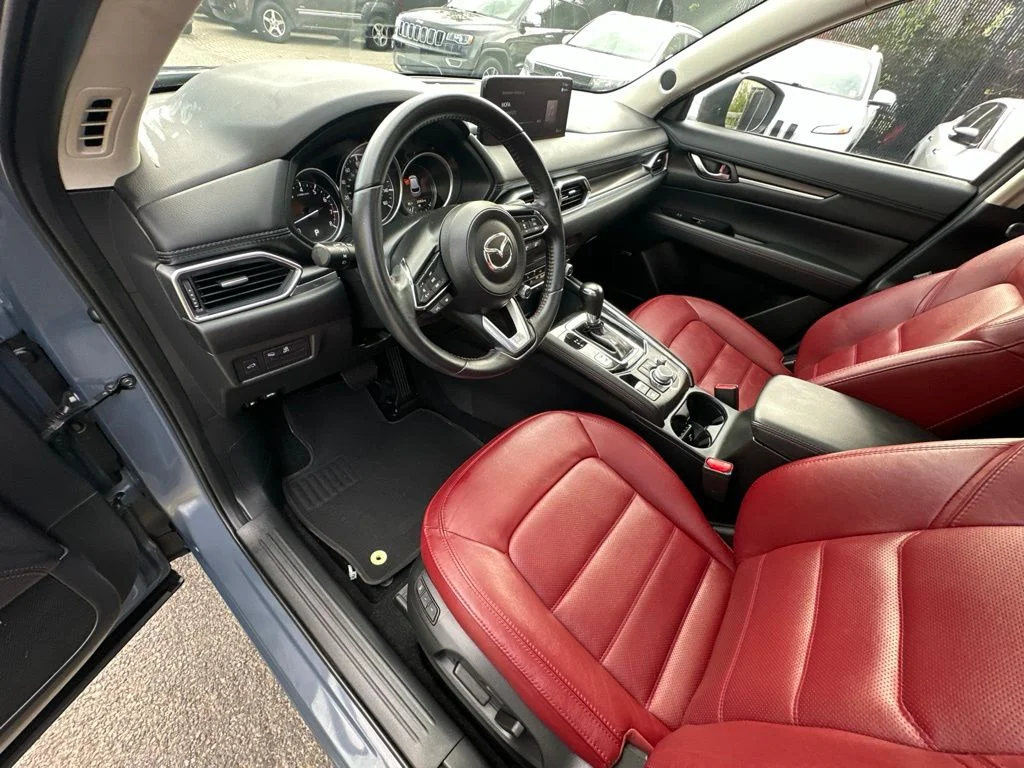 Used 2023 Gray Mazda 2.5 S Carbon Edition image 9