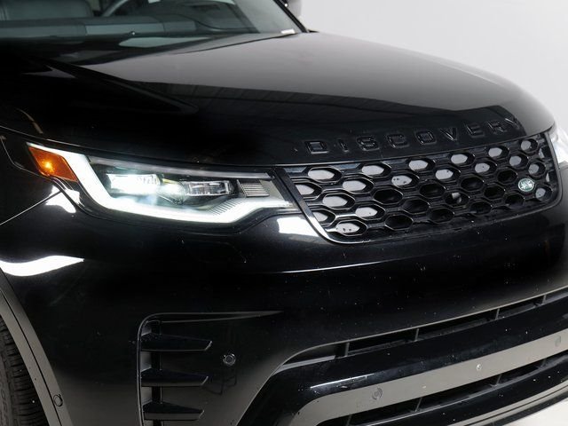 Certified Used 2025 Santorini Black Metallic Land Rover Dynamic SE image 31