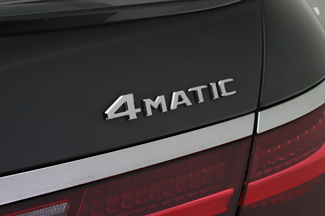 Certified Used 2023 Gray Mercedes-Benz S 500 4MATIC® AMG® Line image 20