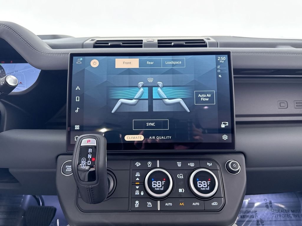2026 Land Rover Defender X-Dynamic SE - Photo 18