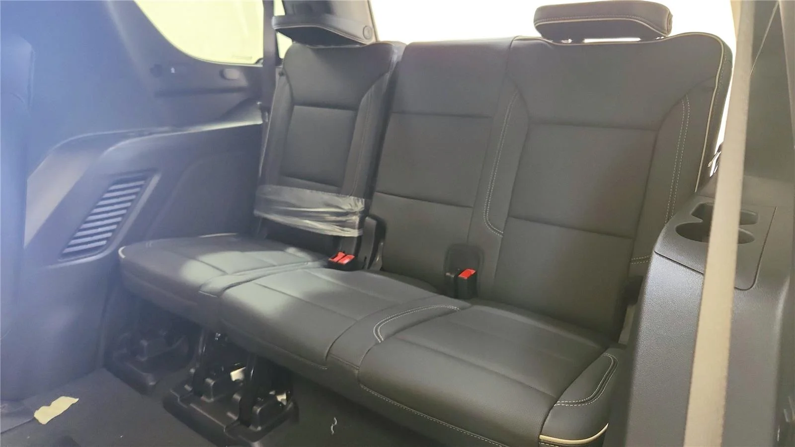 2026 Chevrolet Tahoe Premier - Photo 34