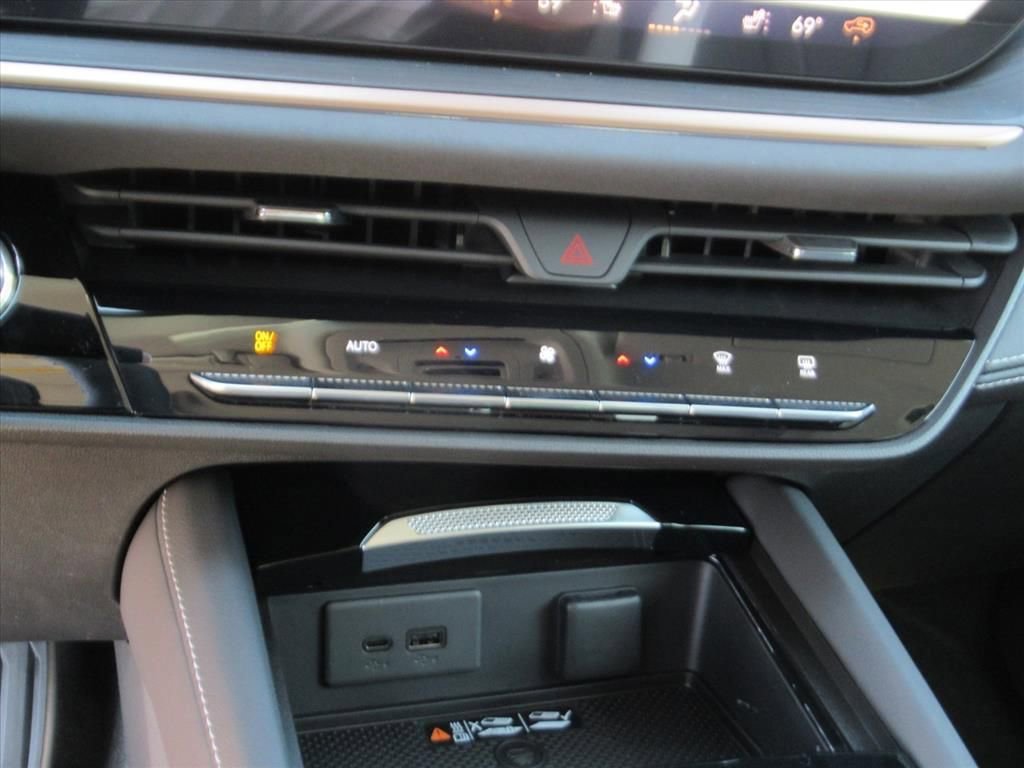 2026 Buick Envision Sport Touring - Photo 25
