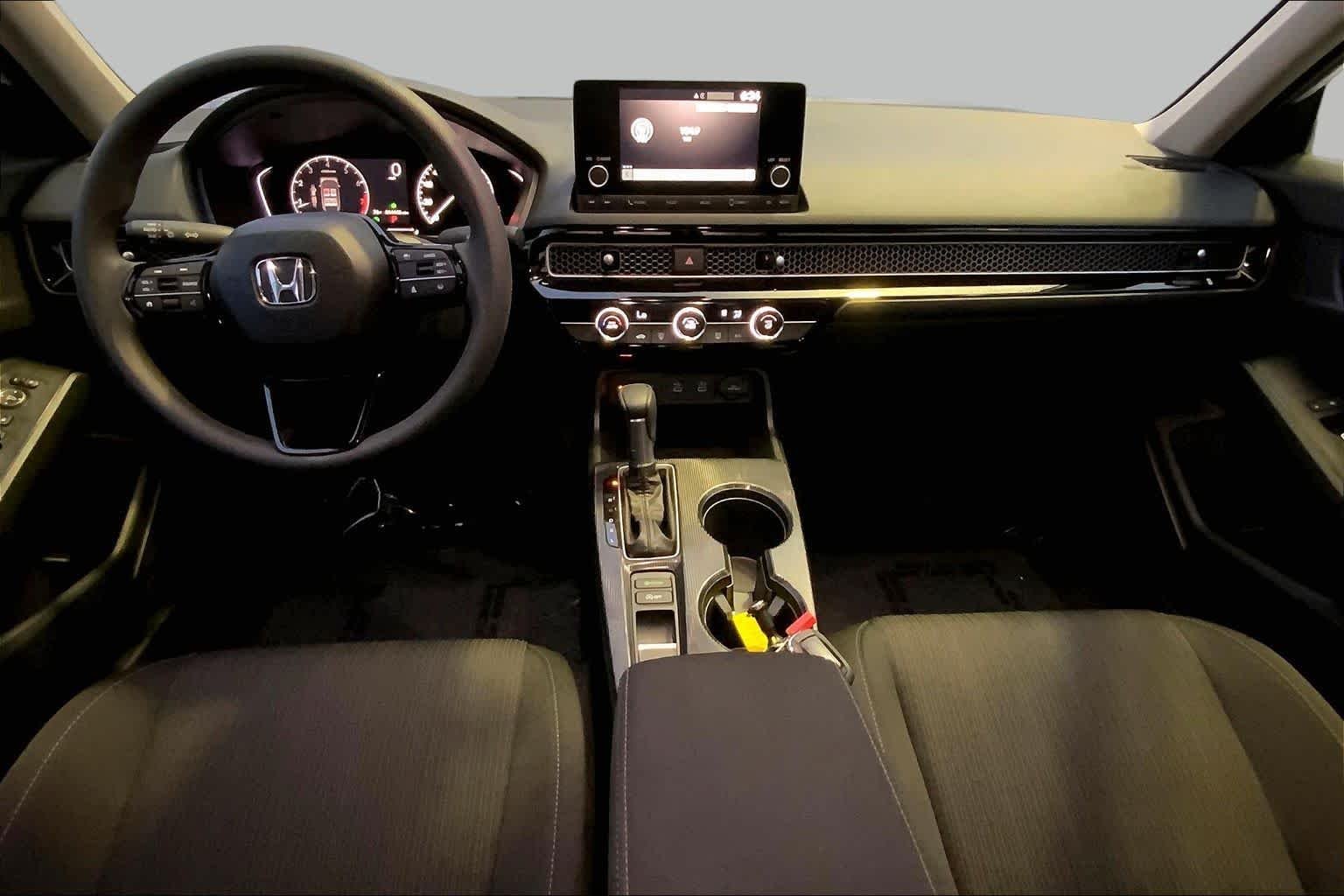 Used 2026 Platinum White Pearl Honda LX image 15