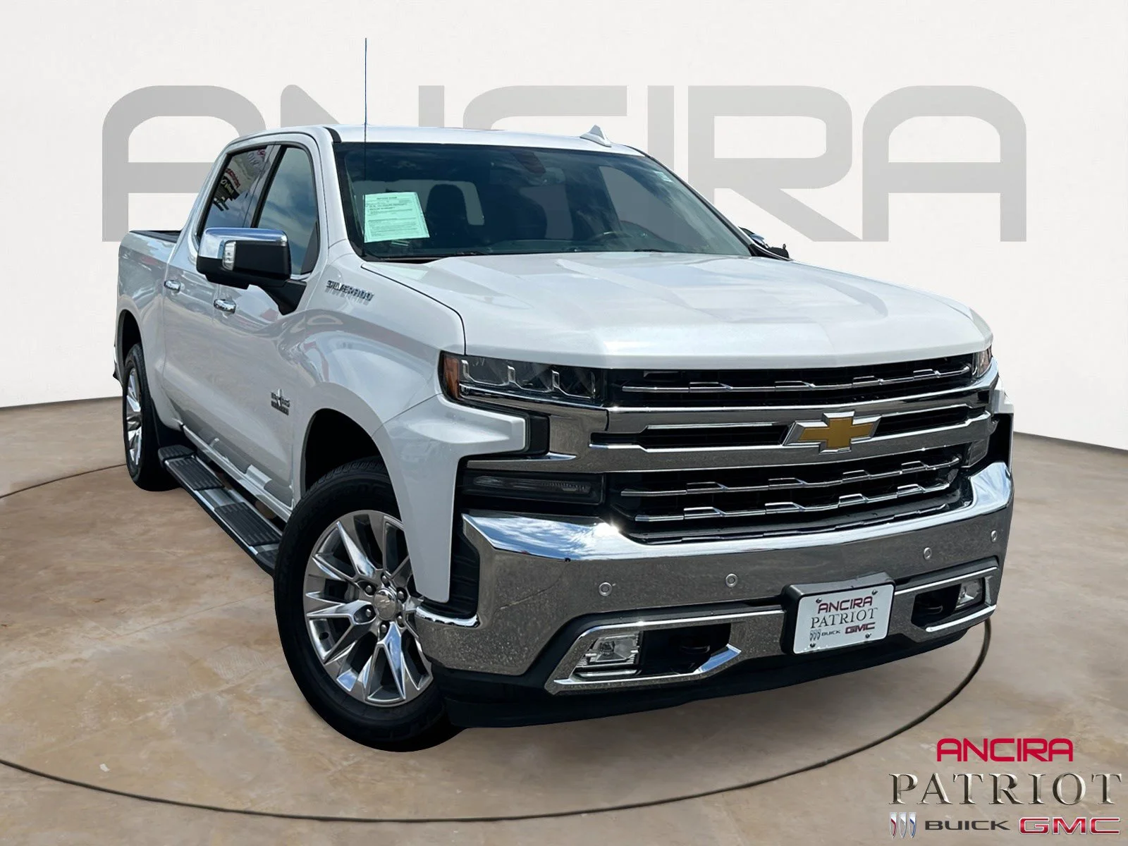 2020 Chevrolet Silverado 1500 LTZ Crew Cab Short Box's photo