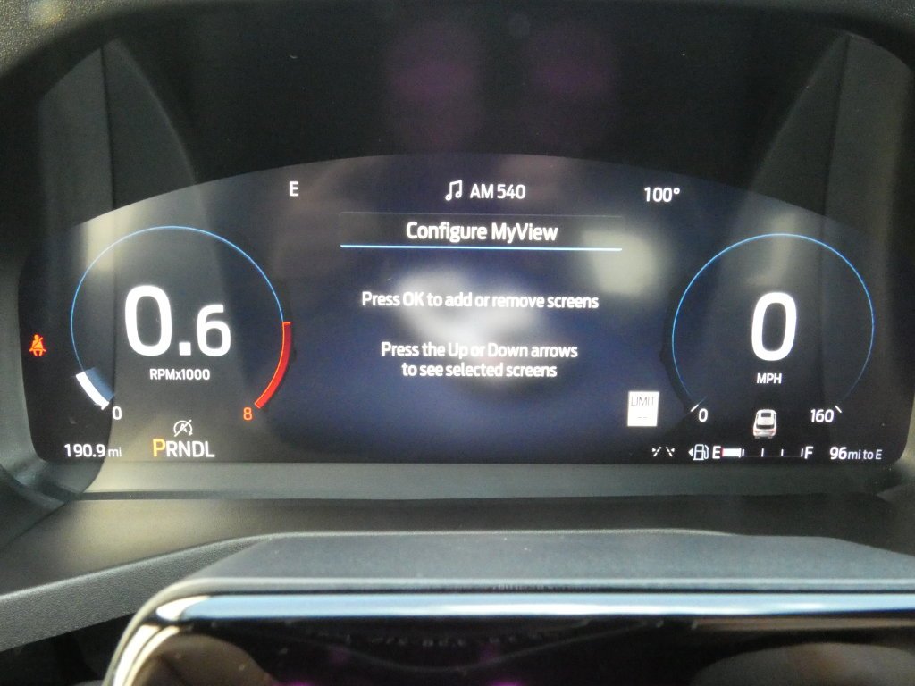 New 2027 Star White Metallic Tri-Coat Ford Platinum™ image 34