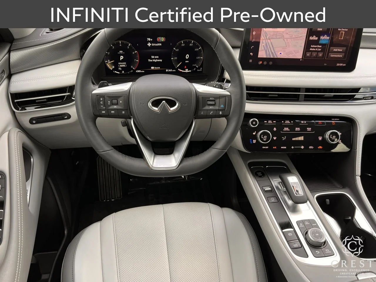 Certified Used 2026 Mineral Black INFINITI LUXE image 11