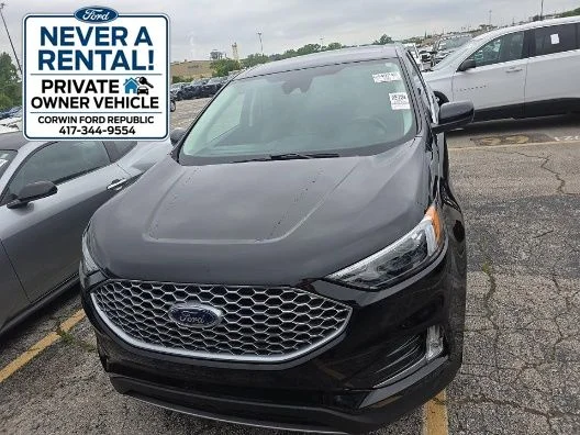 2023 Ford Edge SEL AWD's photo