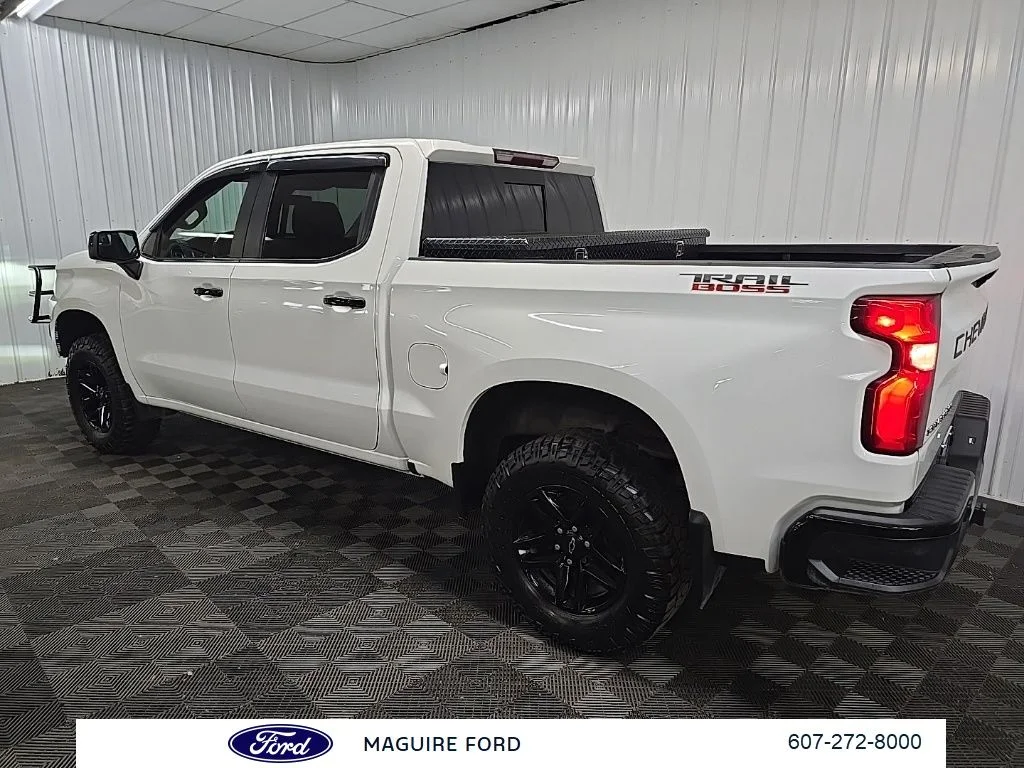 Used 2021 White Chevrolet LT Trail Boss image 12