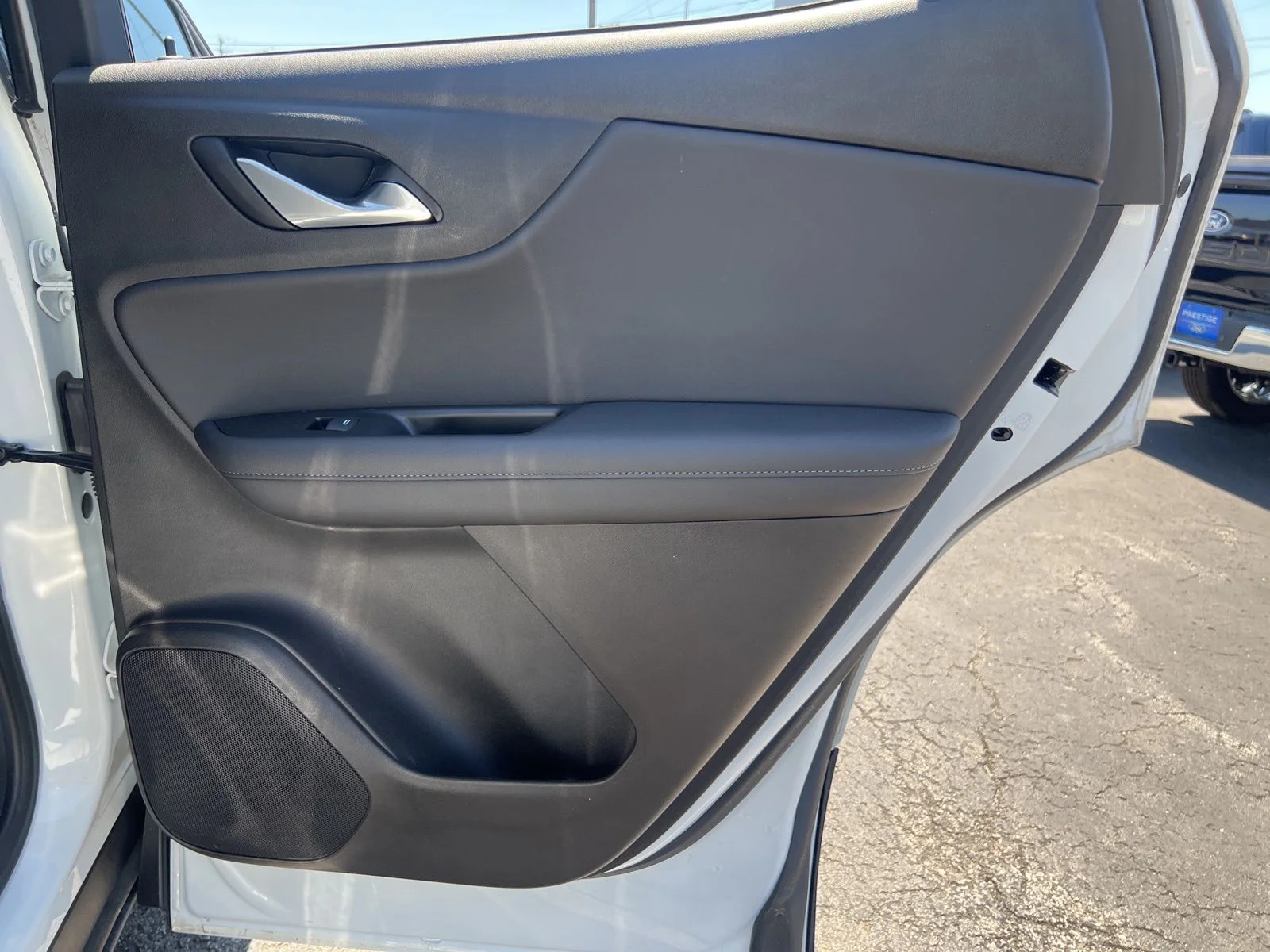 Used 2019 Summit White Chevrolet Base image 44