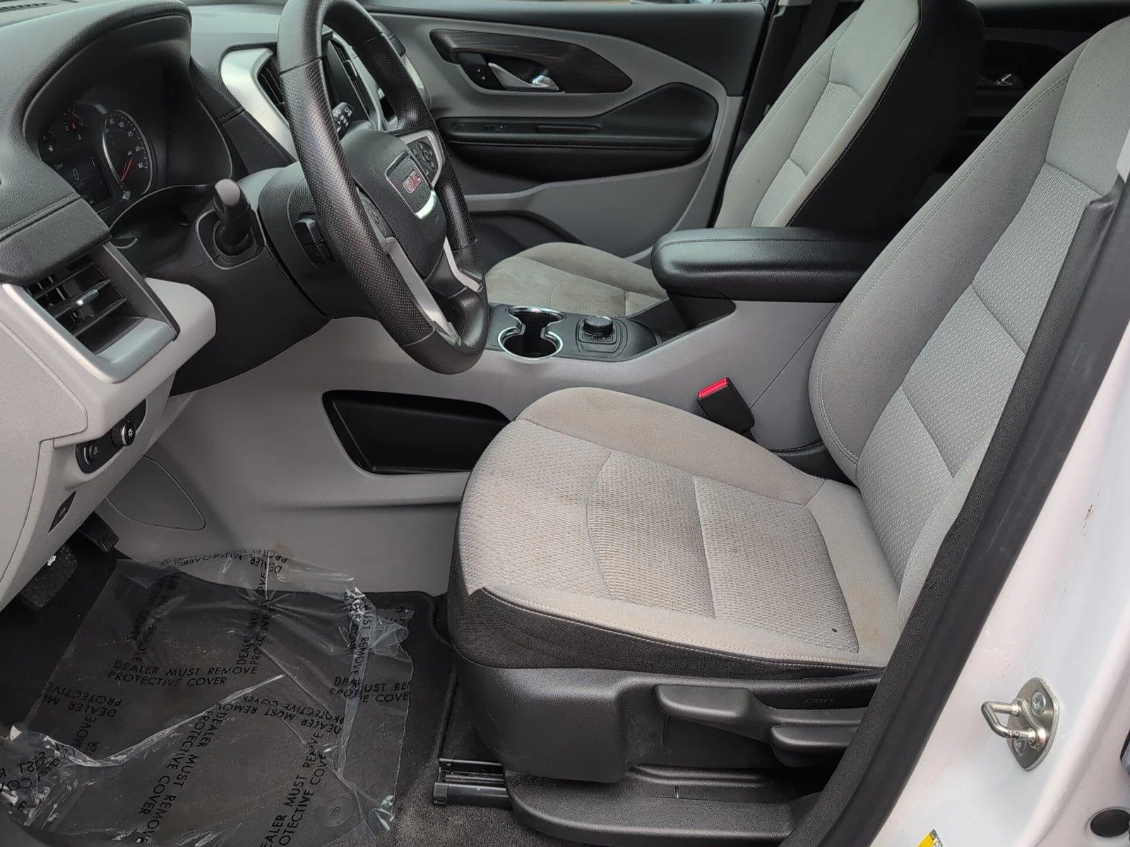 Used 2024 Summit White GMC SLE image 13