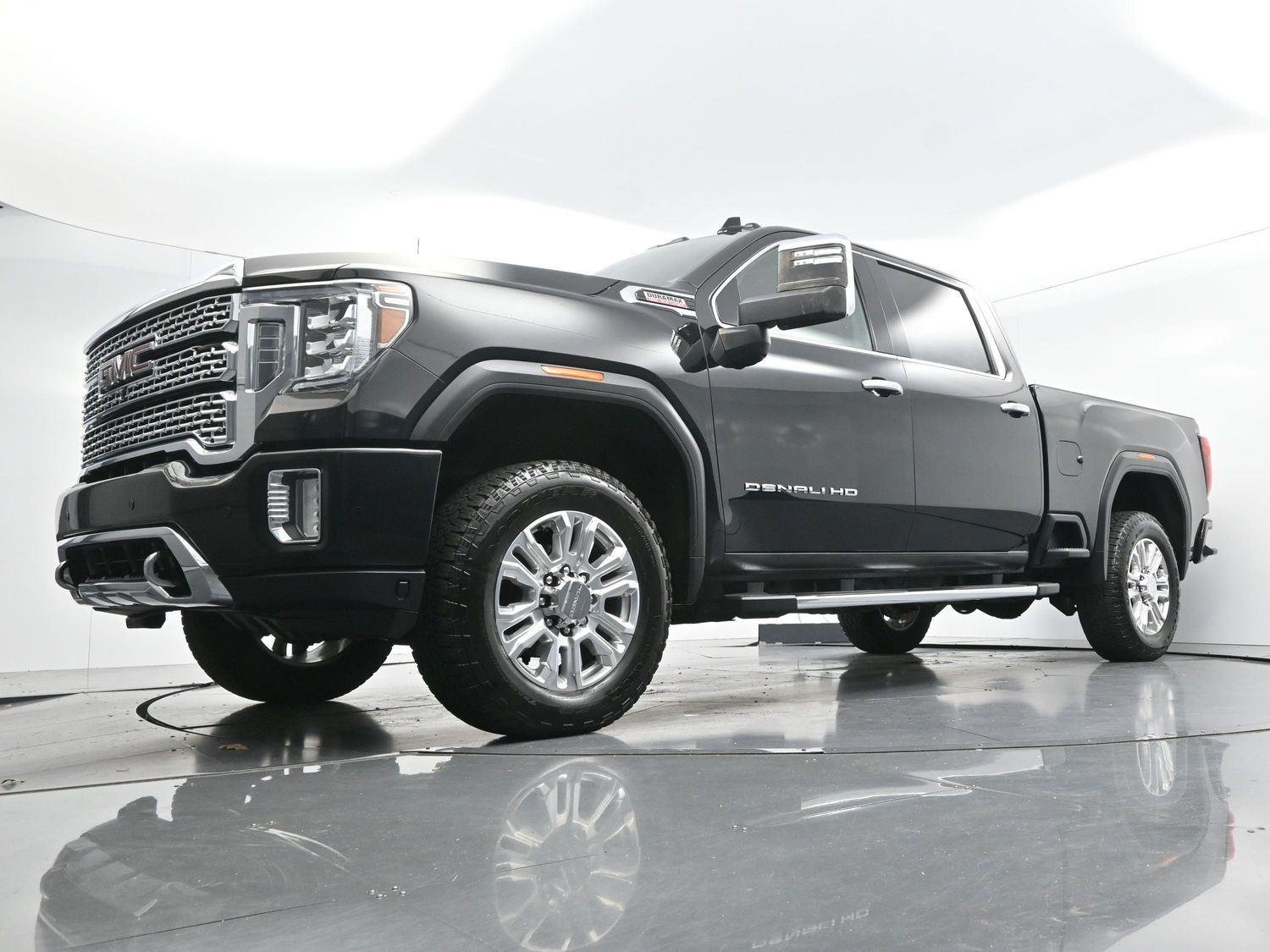 Used 2020 Onyx Black GMC Denali image 47