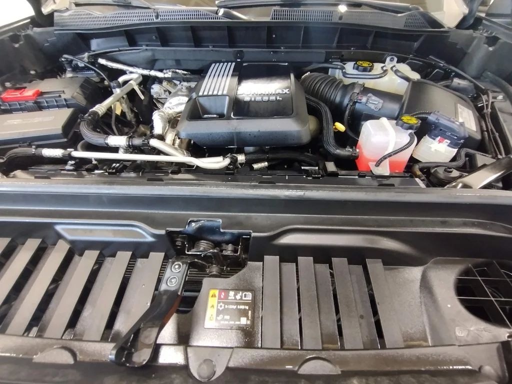 Used 2021 Blue GMC AT4 image 11