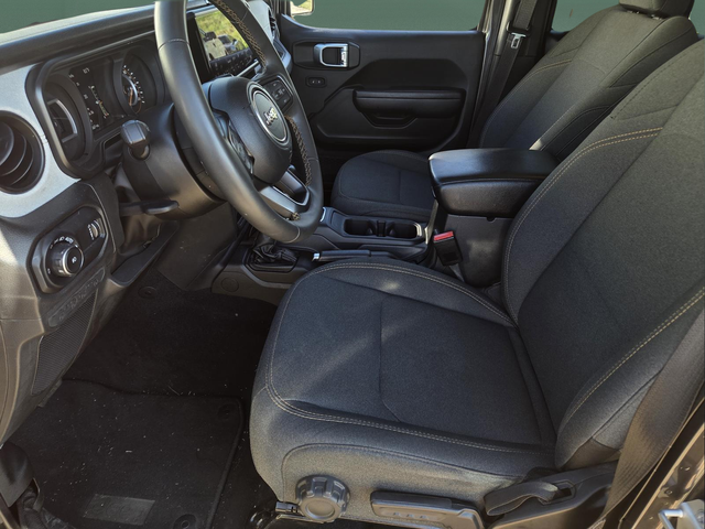 Used 2024 Gray Jeep Sport S image 20