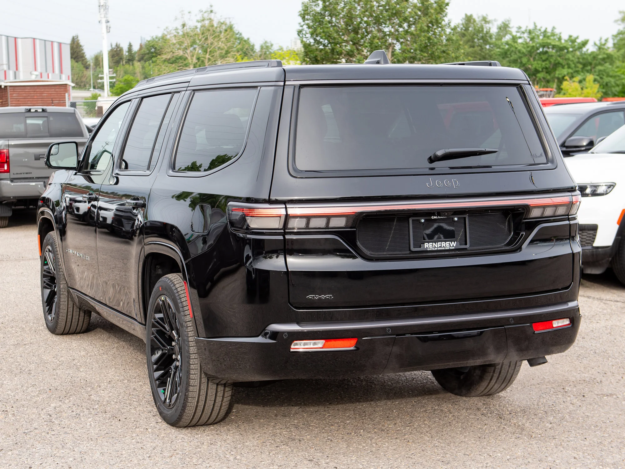 New 2026 Black Jeep Limited Reserve* image 4
