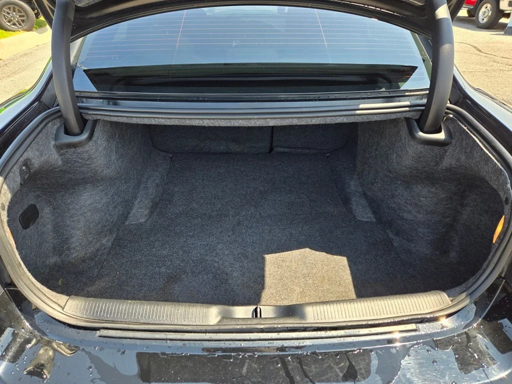 Used 2019 Black Dodge R/T Scat Pack image 29