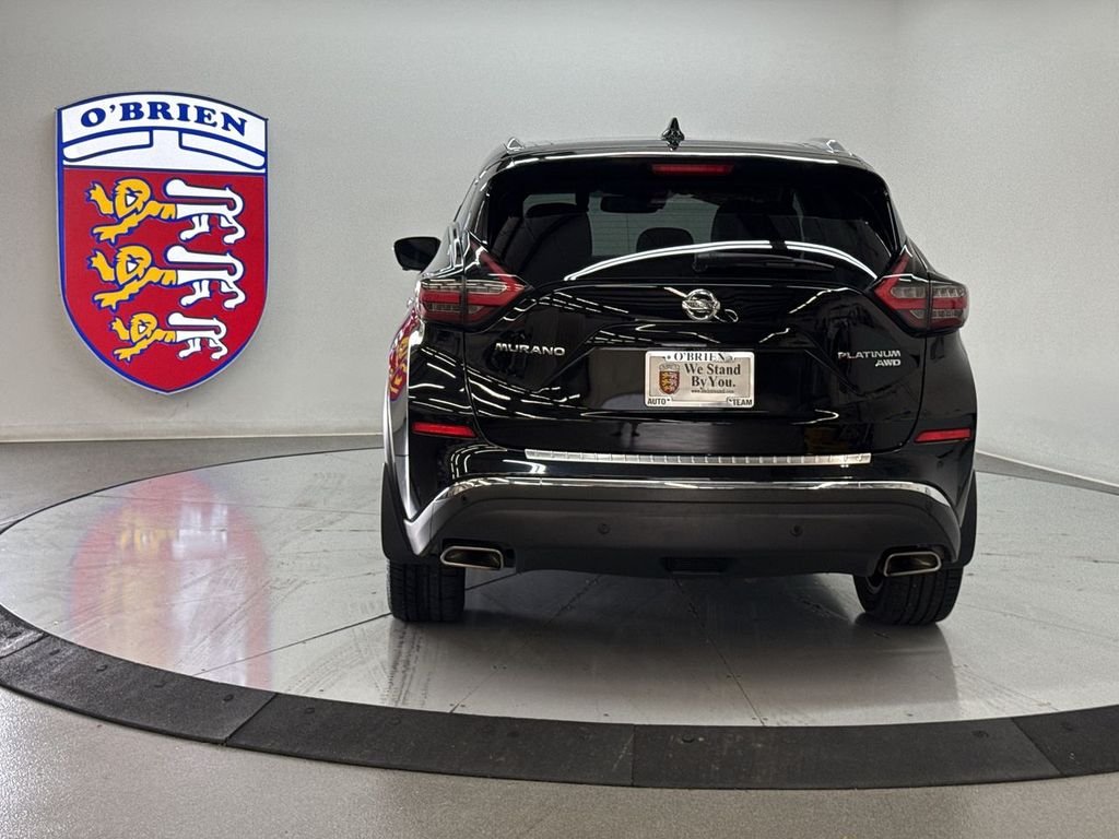Used 2020 Super Black Metallic Nissan Platinum image 11