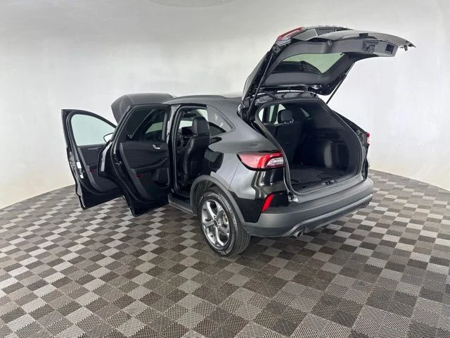 Used 2025 Black Ford ST-Line image 18