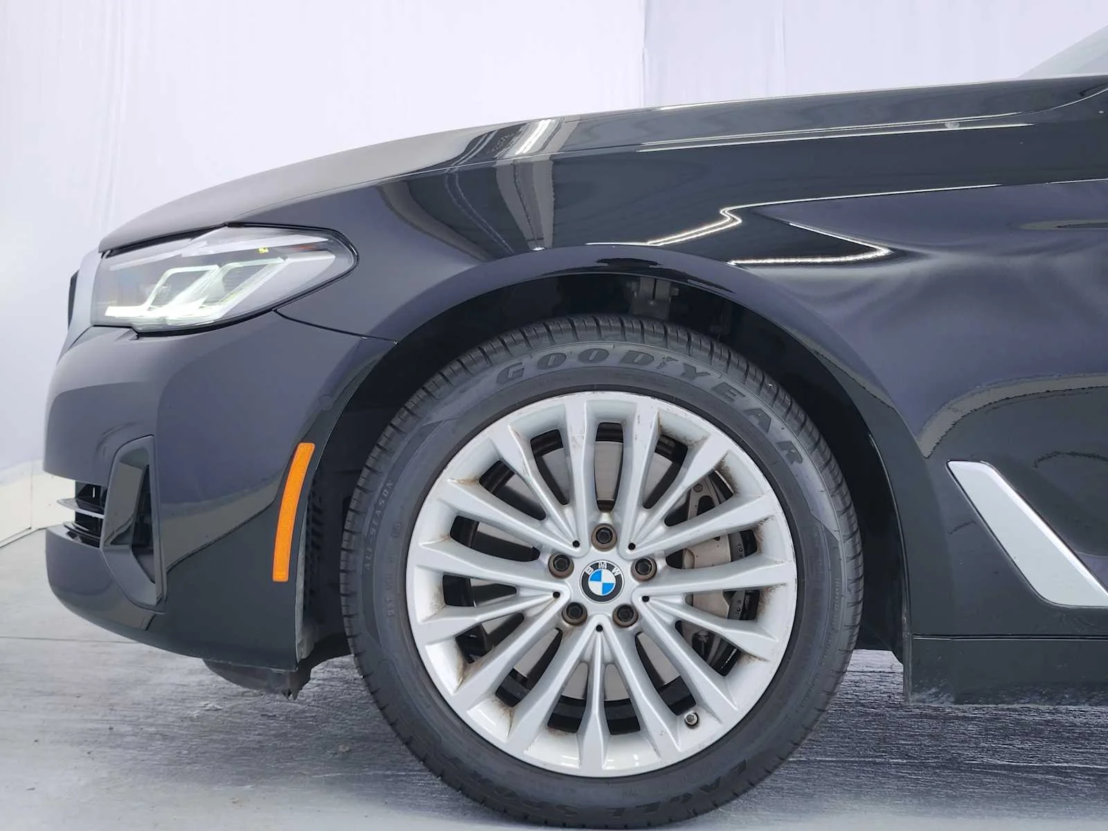 Used 2021 Jet Black BMW 540i xDrive image 6