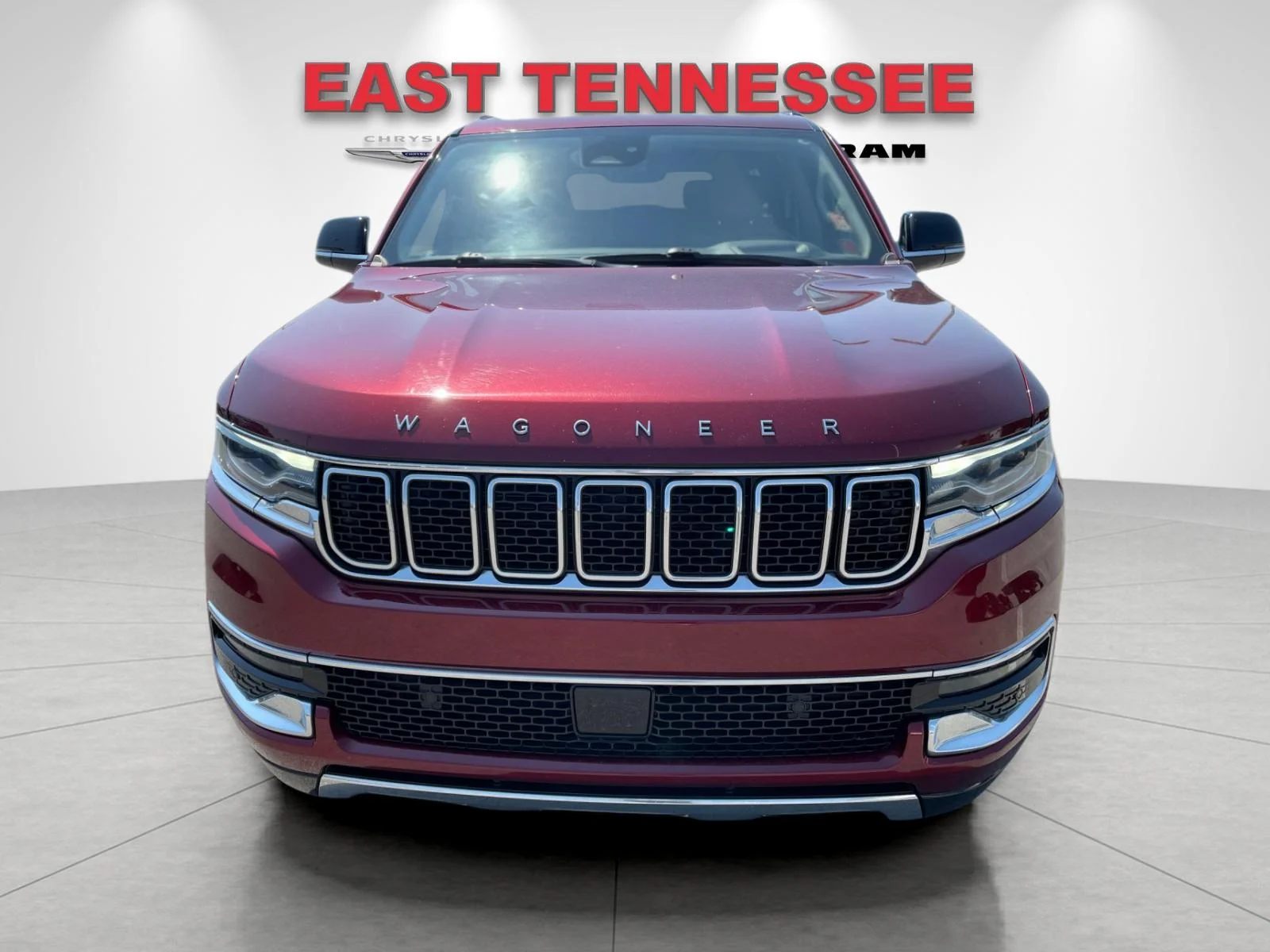 Used 2024 Red Jeep Series III image 9