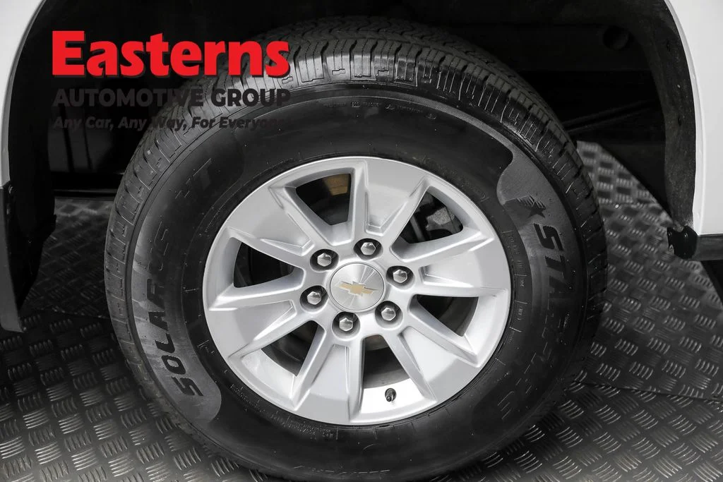 Used 2024 White Chevrolet LT image 8