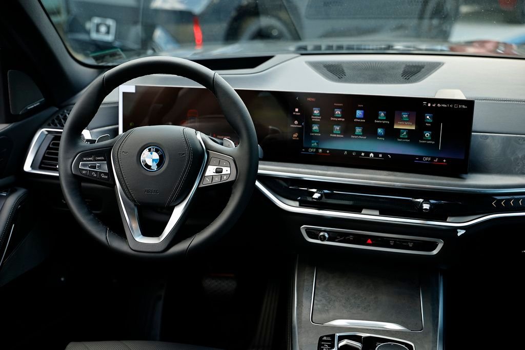 2026 BMW X5 50e - Photo 27