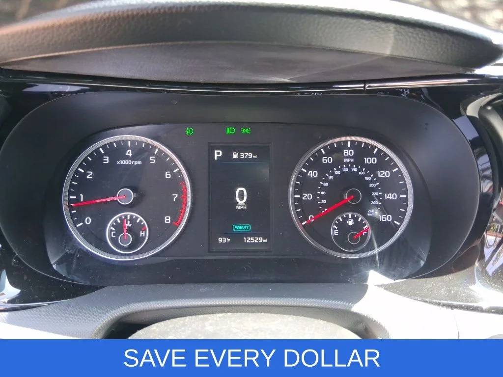 Used 2024 Gray Kia GT-Line image 6