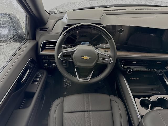 New 2026 Black Chevrolet High Country image 25