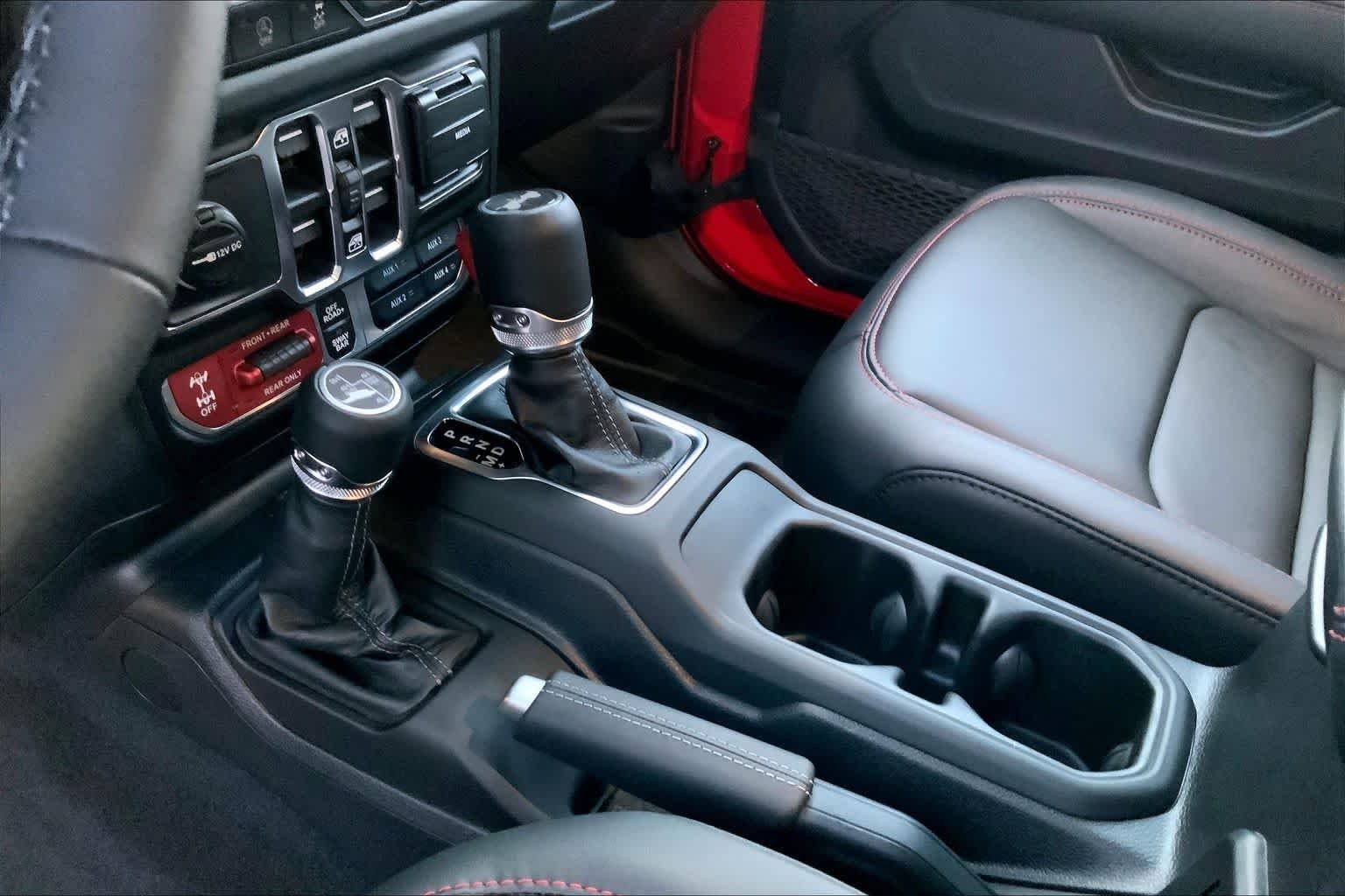 Certified Used 2026 Firecracker Red Clearcoat Jeep Rubicon X image 15