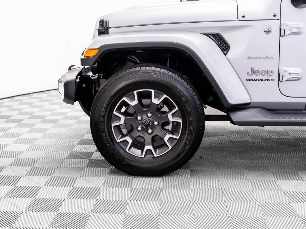 2024 Jeep Wrangler 4-Door Sahara - Photo 35