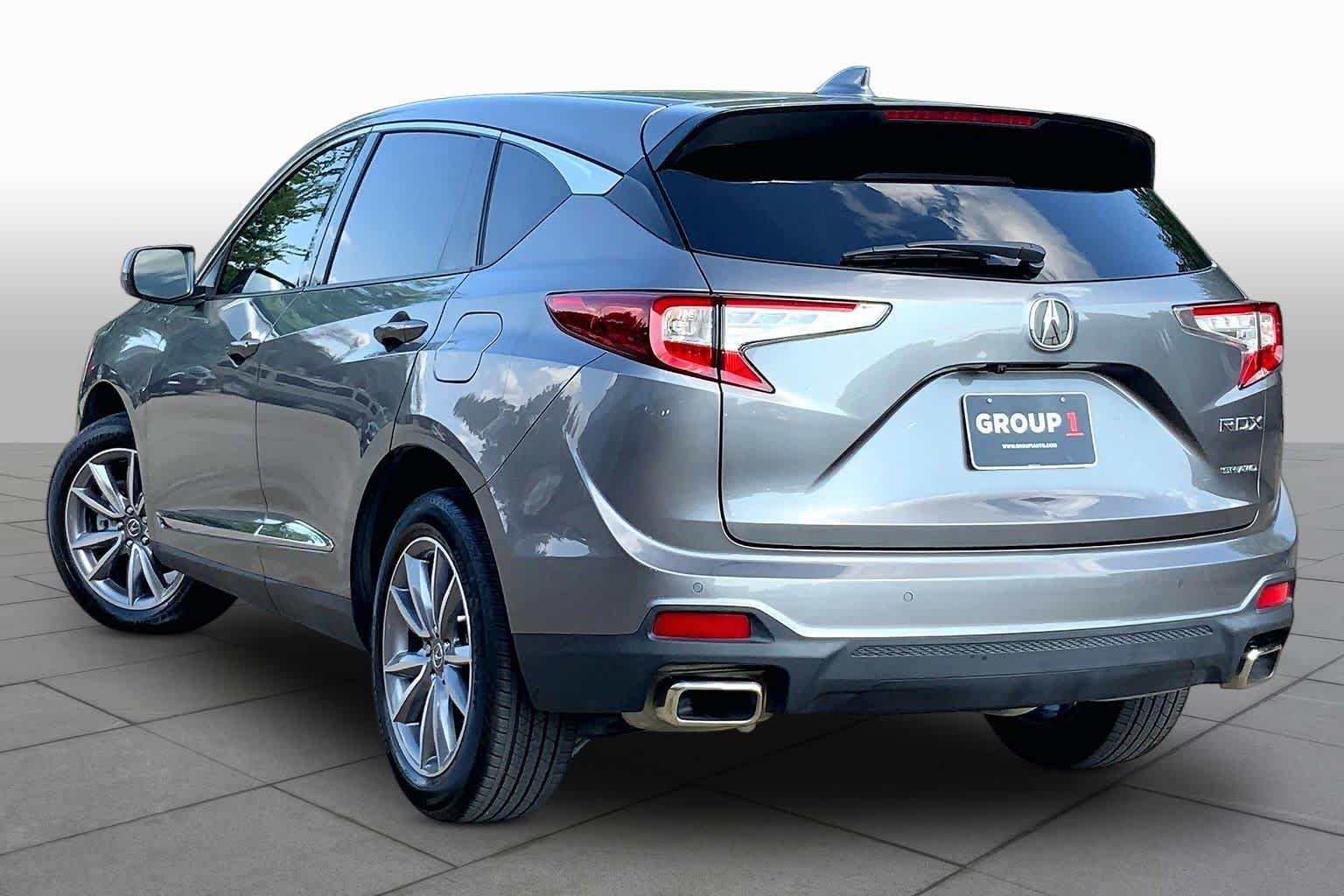 Used 2023 Liquid Carbon Metallic Acura w/Technology Package image 12