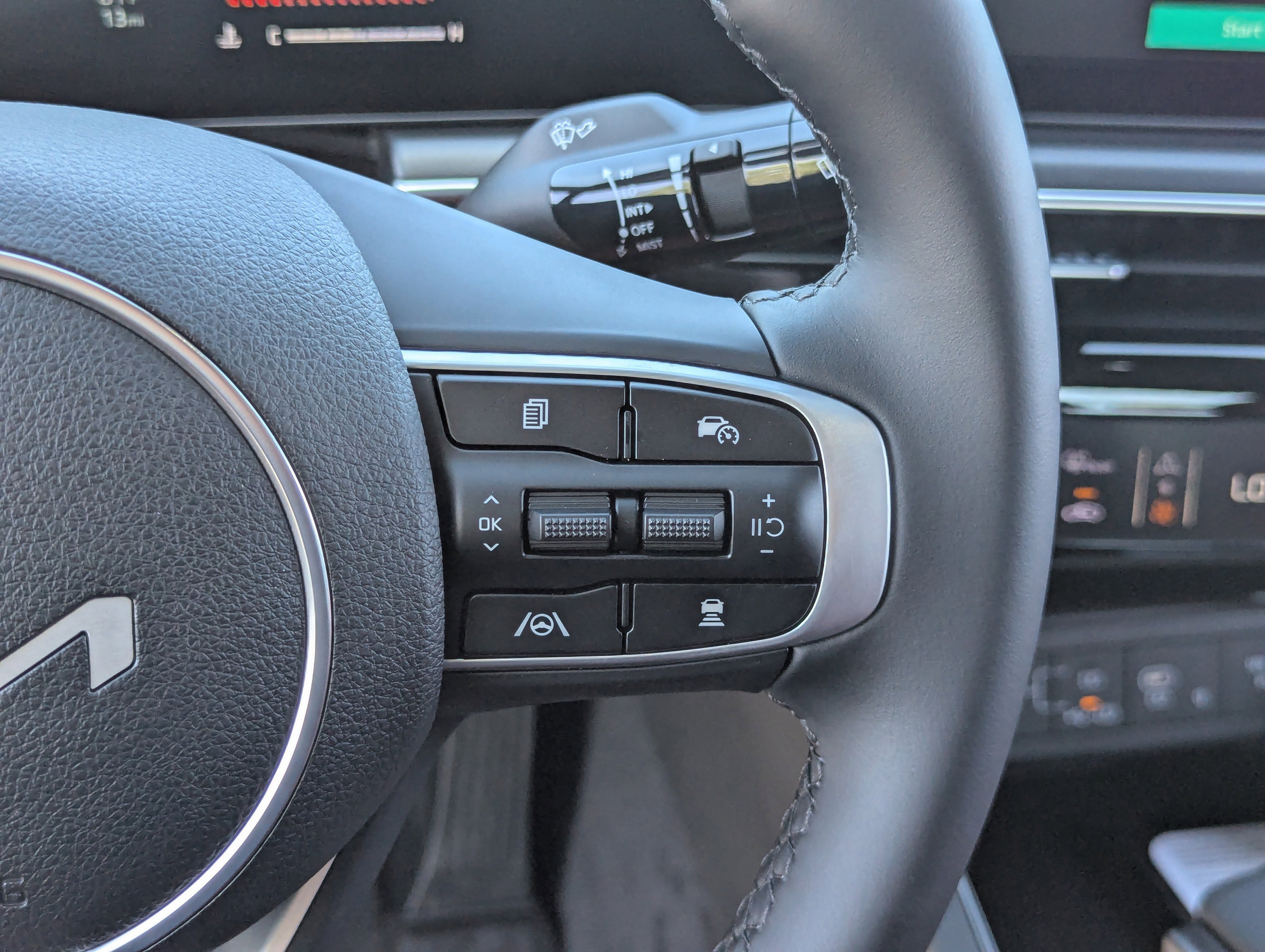 New 2026 Wolf Gray Kia GT-Line FWD image 22