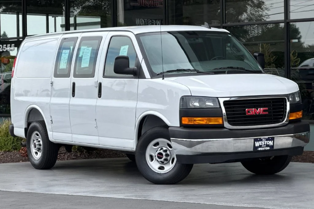 2025 GMC Savana Cargo