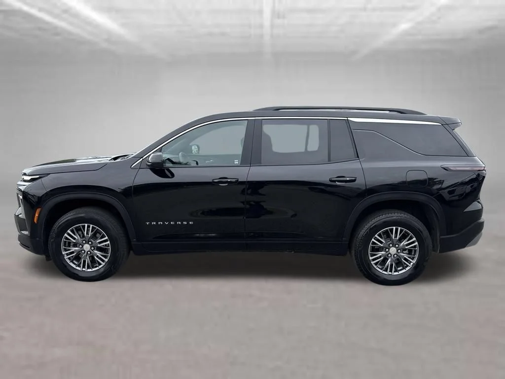Used 2026 Black Chevrolet LT image 3