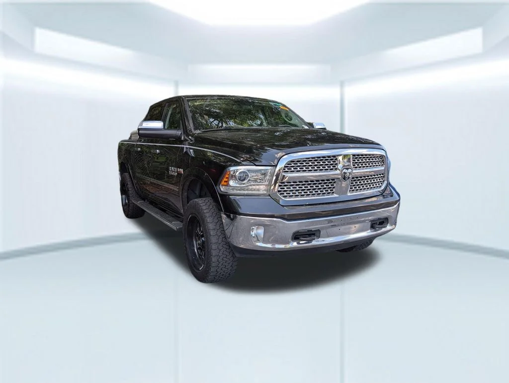 Used 2015 Black Ram Laramie image 2