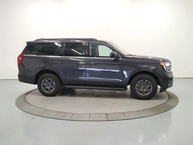 Used 2025 Gray Ford Active image 9